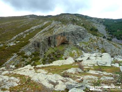 Sierra Alto Rey - Peña Mediodía; madrid senderismo; grupos de trekking;viajar solo